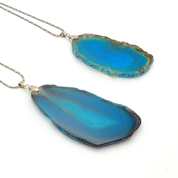 Handcrafted Blue Agate Adjustable Necklace - Picture 6 of 6